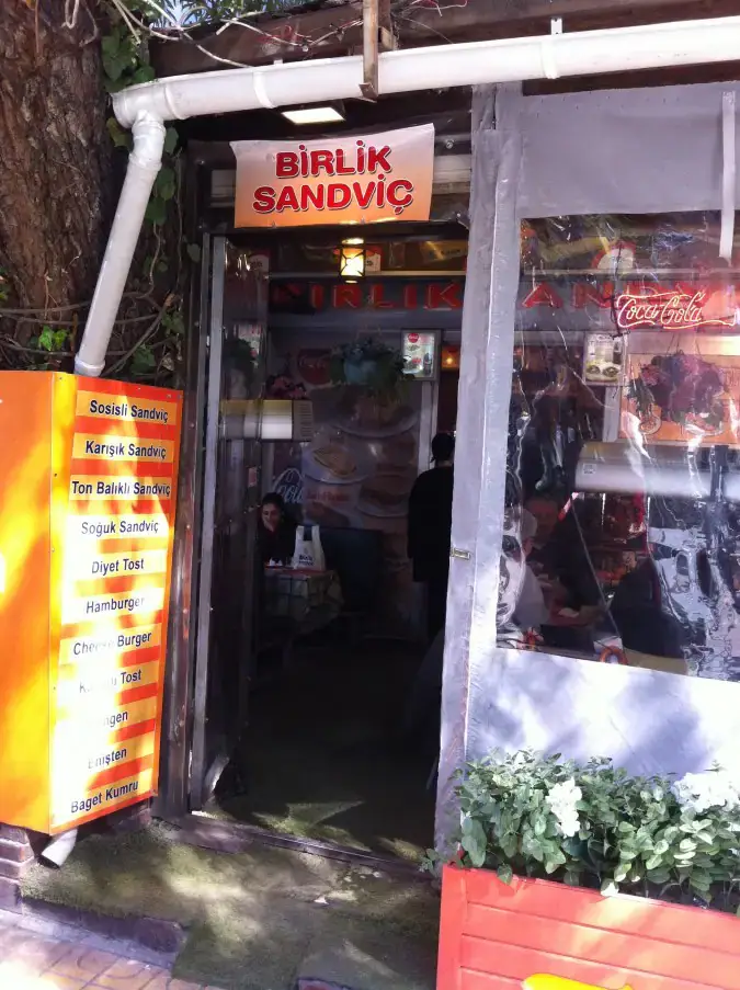 Birlik Cafe