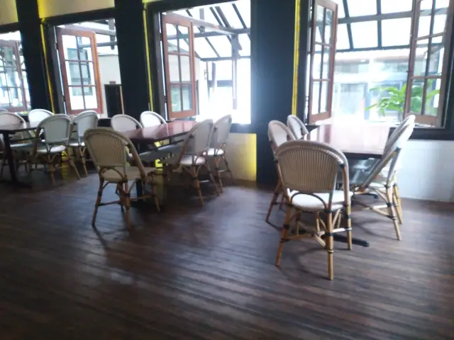 Gambar Makanan Beehive Cafe & Eatery 4