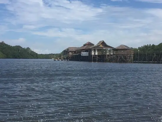 Gambar Makanan Kampoeng Kelong Seafood Restaurant at Mangrove River 17