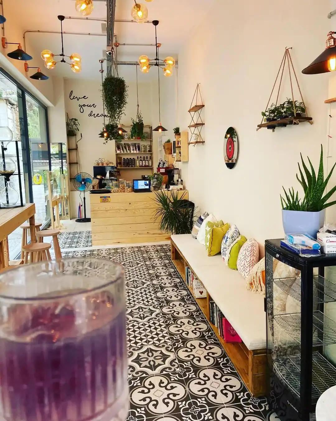 Poco Coffee & Matcha Bar