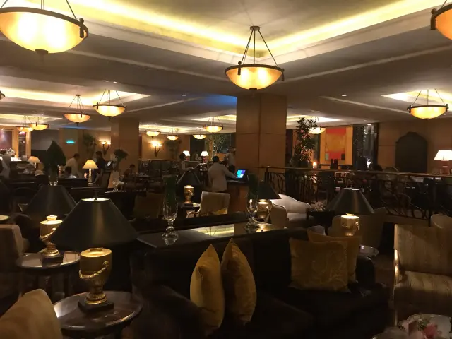 Gambar Makanan The Cascade Lounge - Hotel Mulia 5