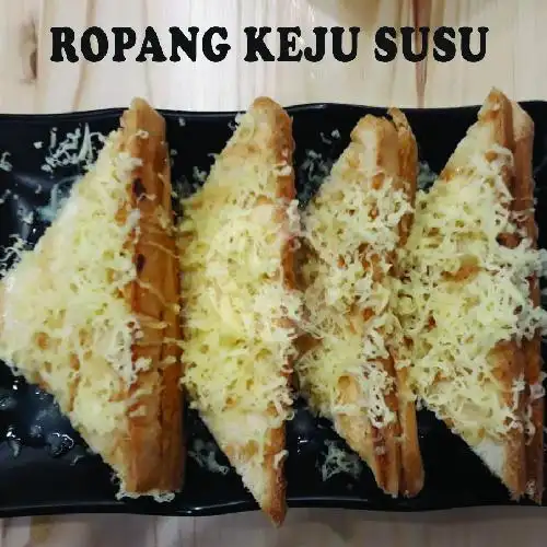 Gambar Makanan Roti Bakar & Pisang Crispy Wijen Cemal Cemil, PIK 13