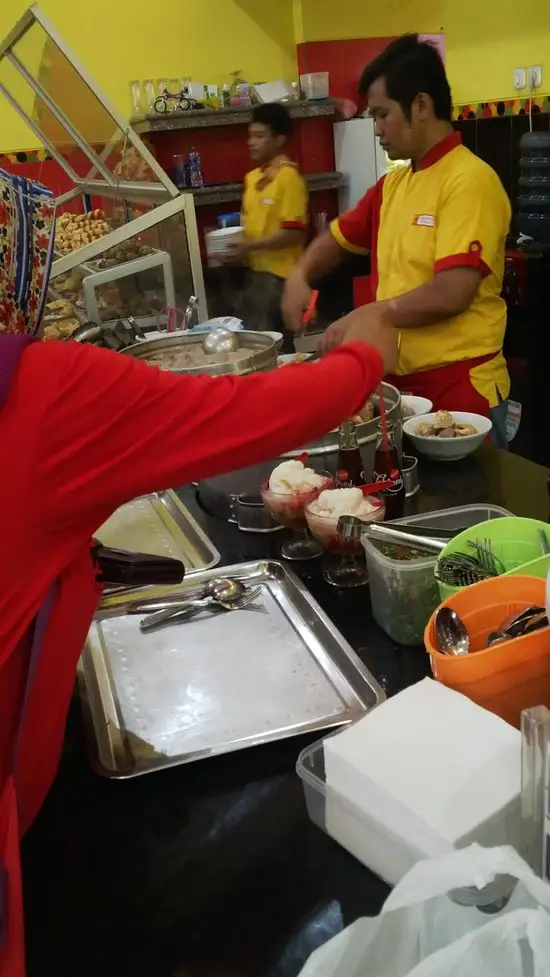 Gambar Makanan Bakso Kota Cak Man 9