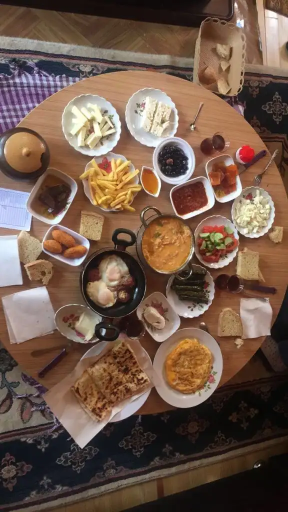 Asmalı Konak Kahvaltı Evi'nin yemek ve ambiyans fotoğrafları 16