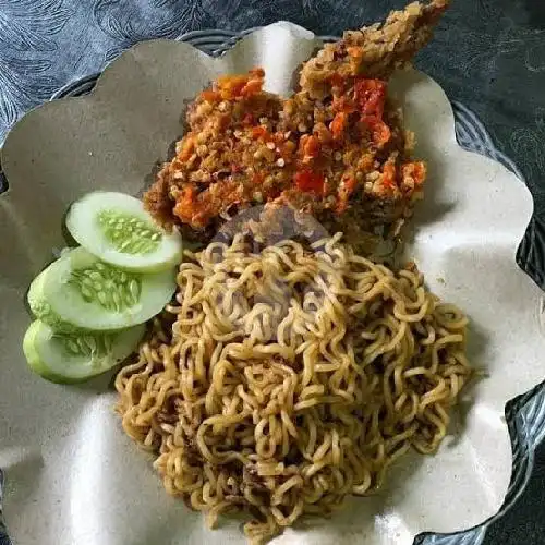 Gambar Makanan Geprek Dewek 24 Jam, Benggala 12