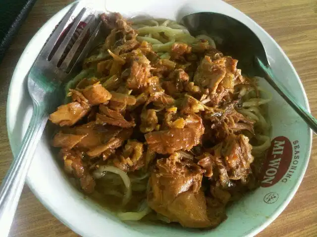 Gambar Makanan Mie Ayam 'Karang Mangu' Kroya 4