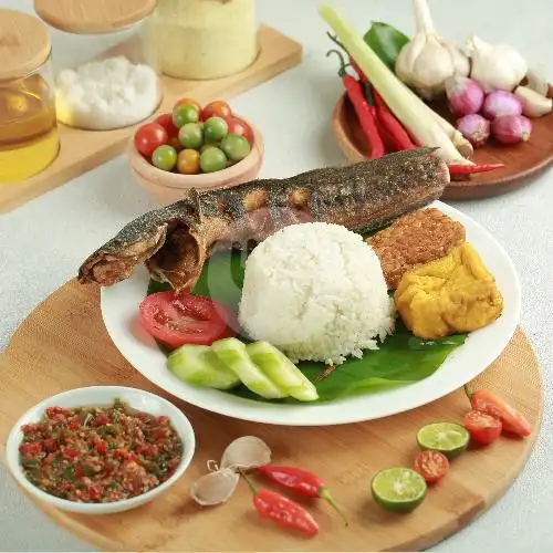 Gambar Makanan Pecel Lele Sambel Rampai, Gambir 15