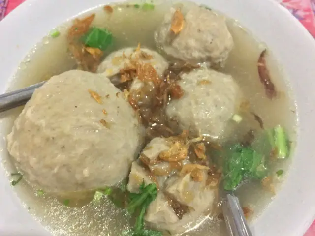 Gambar Makanan Bakso Rusuk Solo 7