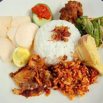 Gambar Makanan Warung Mama Cey - Spesial Lalapan dan Pentol Pedas, Lowokwaru 4