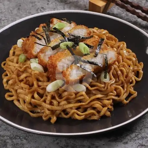 Gambar Makanan Oishi Ayam Katsu, Tahu Crispy dan Mie Pedas, Pasar Kliwon 8