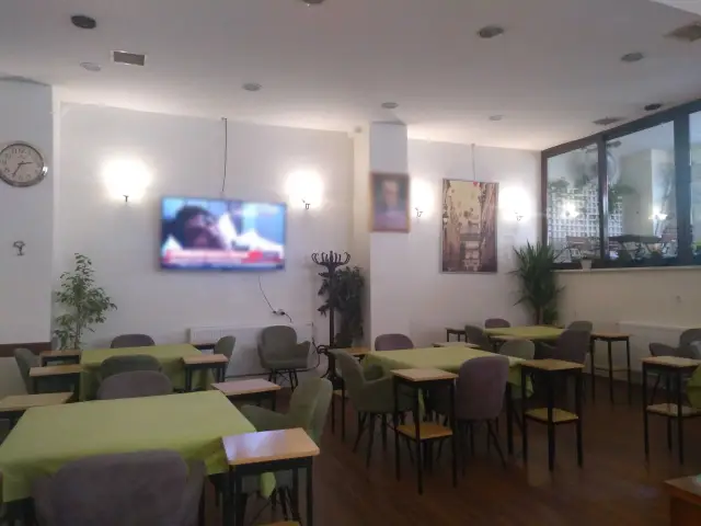 Ağa Bilardo Cafe'nin yemek ve ambiyans fotoğrafları 6