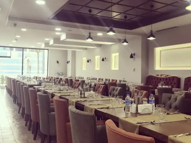 Toniya Restaurant