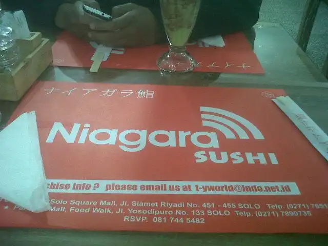 Gambar Makanan Niagara Sushi 7