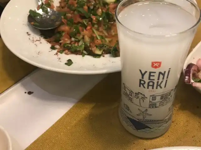 Çiğli Belediyesi Pelikan Sosyal Tesisleri'nin yemek ve ambiyans fotoğrafları 6