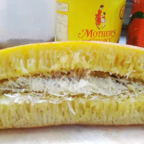 Gambar Makanan Martabak Bang Doels, Cikarang 9