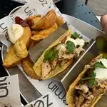 Zemin Burrito Taco Etc.'nin yemek ve ambiyans fotoğrafları 2