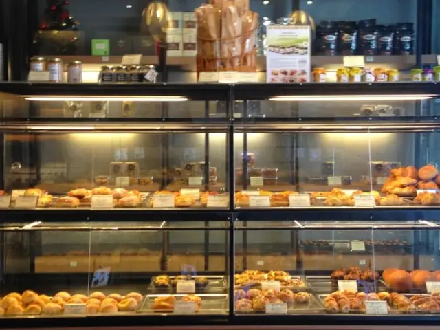 Tedboy Bakery @ Jalan Telawi Food Photo 2