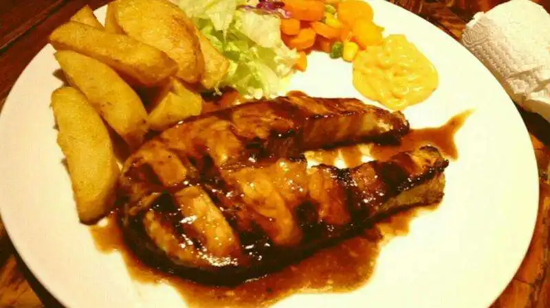 Gambar Makanan OZT Cafe Steakhouse International 9