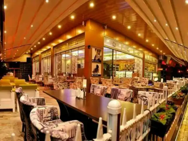 Vizyon Cafe & Bistro'nin yemek ve ambiyans fotoğrafları 16