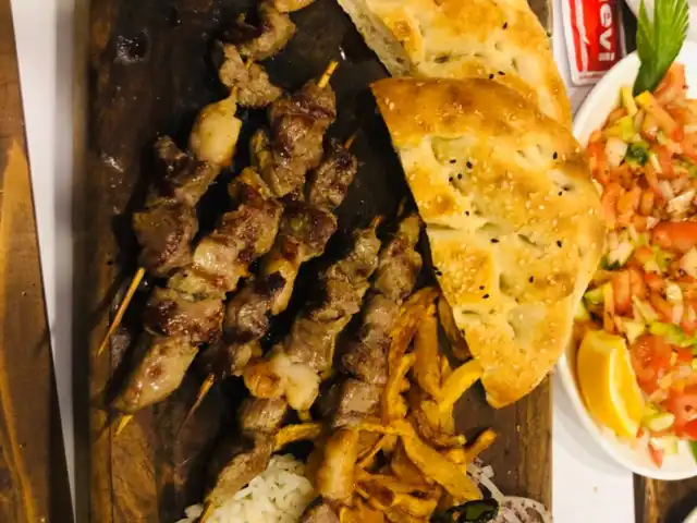 Gurmee Osman Bey Izgaraevi'nin yemek ve ambiyans fotoğrafları 15