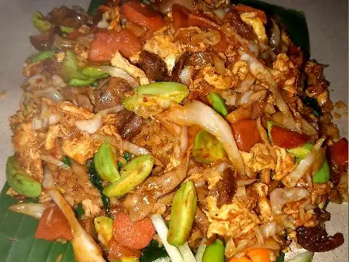 Nasi Goreng Gila & Seafood Bang Zacky, Pekauman