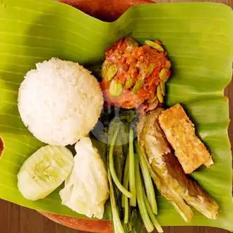 Gambar Makanan Ayam Geprek Kedai Batok, Banyuwangi Kota 3