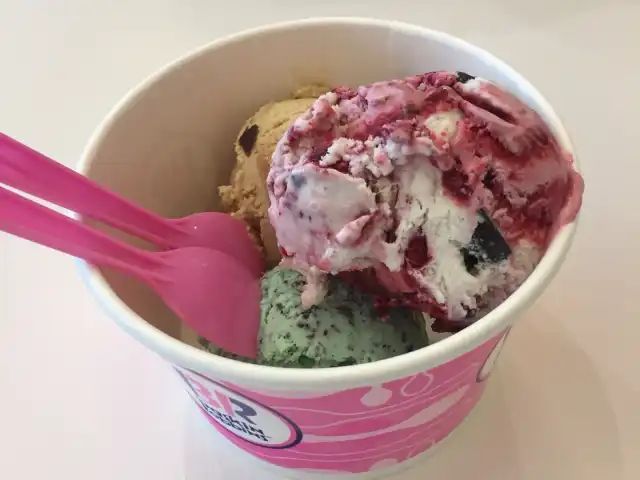 Baskin-Robbins Food Photo 9