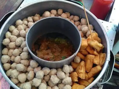 Pentol Ayam Kuah Syafira