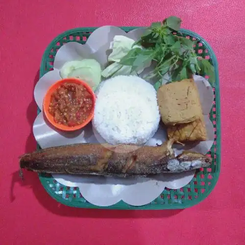 Gambar Makanan Pecel Lele Cak Gondrong, Belakang Tmn Sepeda 3