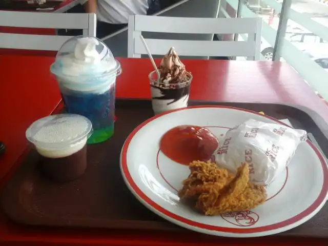Gambar Makanan KFC Sungailiat Bangka 3