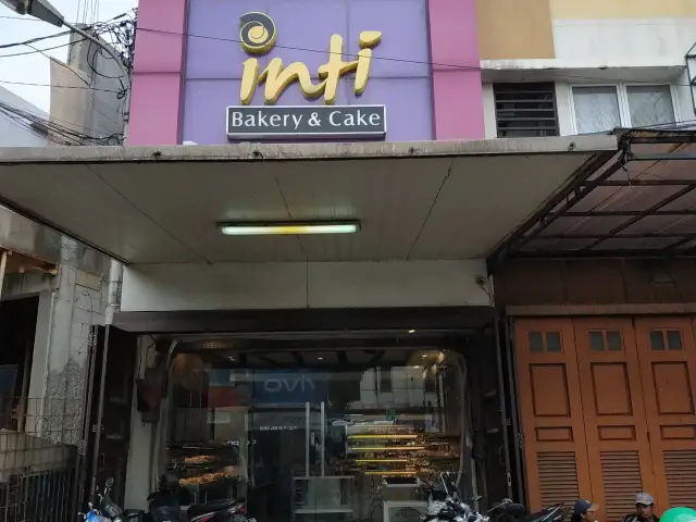 Gambar Makanan Inti Bakery & Cake 2