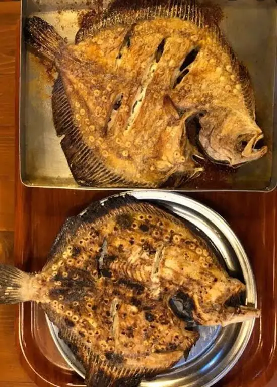 Siva Oyster Fish Restaurant'nin yemek ve ambiyans fotoğrafları 8