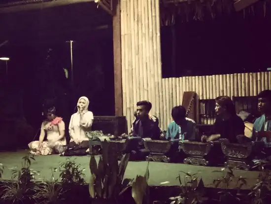 Gambar Makanan Restoran Seruling Bambu 3