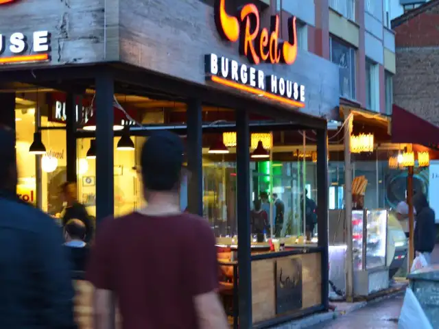 Red Burger House'nin yemek ve ambiyans fotoğrafları 21