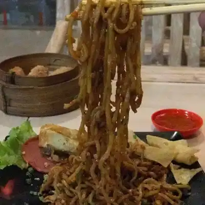 kober mie setan lamongan