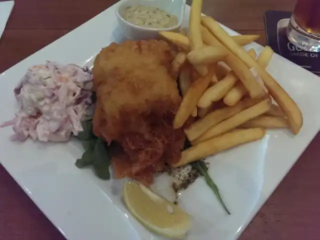Uncle Albert's Traditional Fish & Chips Food Photo 6