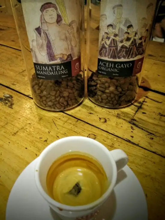 Gambar Makanan Anomali Coffee 15