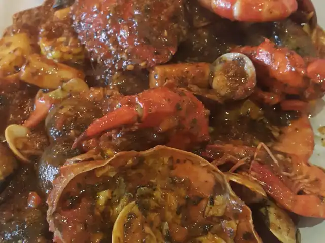 Crab & Lobster (Seafood Oyster Bar) Food Photo 8