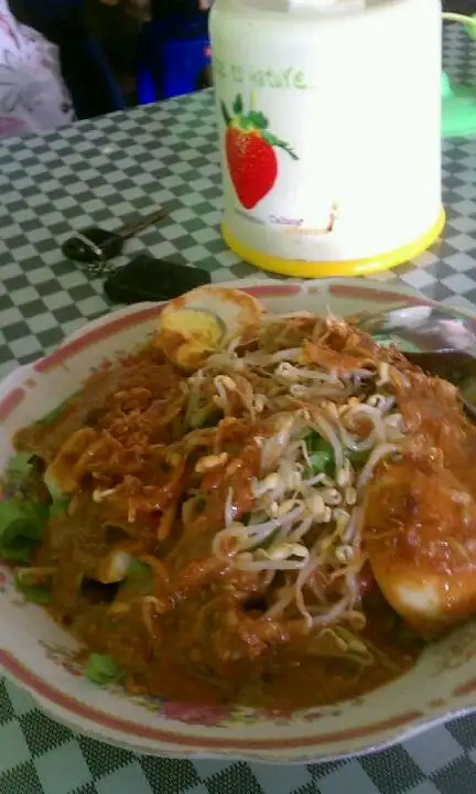 Gambar Makanan Gado-gado Jumbo Pak Tikno 15