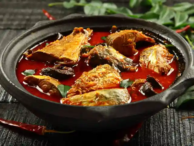 HOE HENG CLAYPOT CURRY FISH HEAD