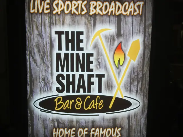 Gambar Makanan The Mine Shaft Bar & Cafe 9