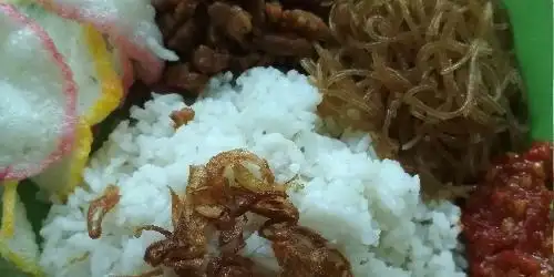 Nasi Uduk Malam Budhe, Jatinegara