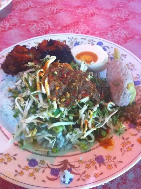 Nasi Kerabu Ayam Panggang Food Photo 6