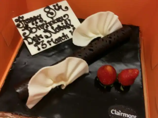 Gambar Makanan Clairmont Patisserie 6