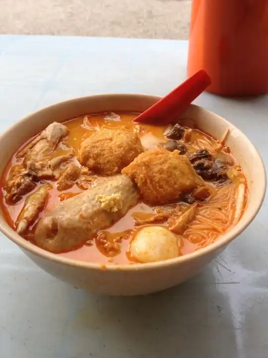 Mee Curry Hoi Yin Food Photo 2
