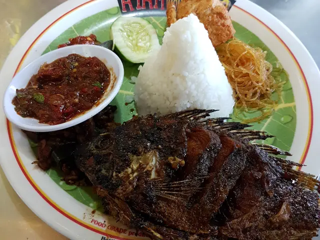 Gambar Makanan Ayam Bakar Wong Solo 15