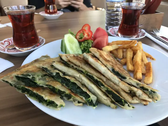 Menendi Cafe & Pastane'nin yemek ve ambiyans fotoğrafları 4