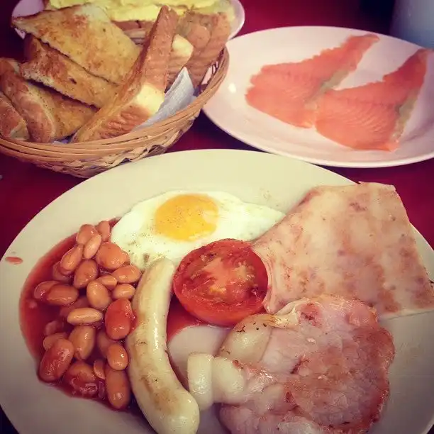 Big Ben Breakfast & Western Food Photo 9