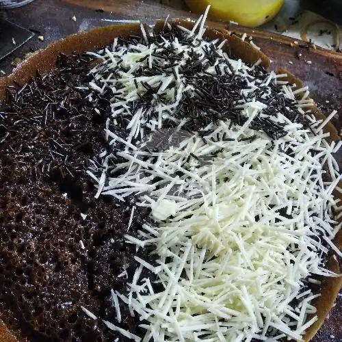 Gambar Makanan Martabak Bangka Empang Tiga, Kalibata 9