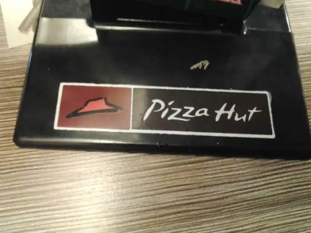 Pizza Hut Food Photo 4